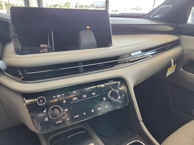 New 2027 INFINITI QX65 Sport w/ Cargo Package AWD/4WD image 29