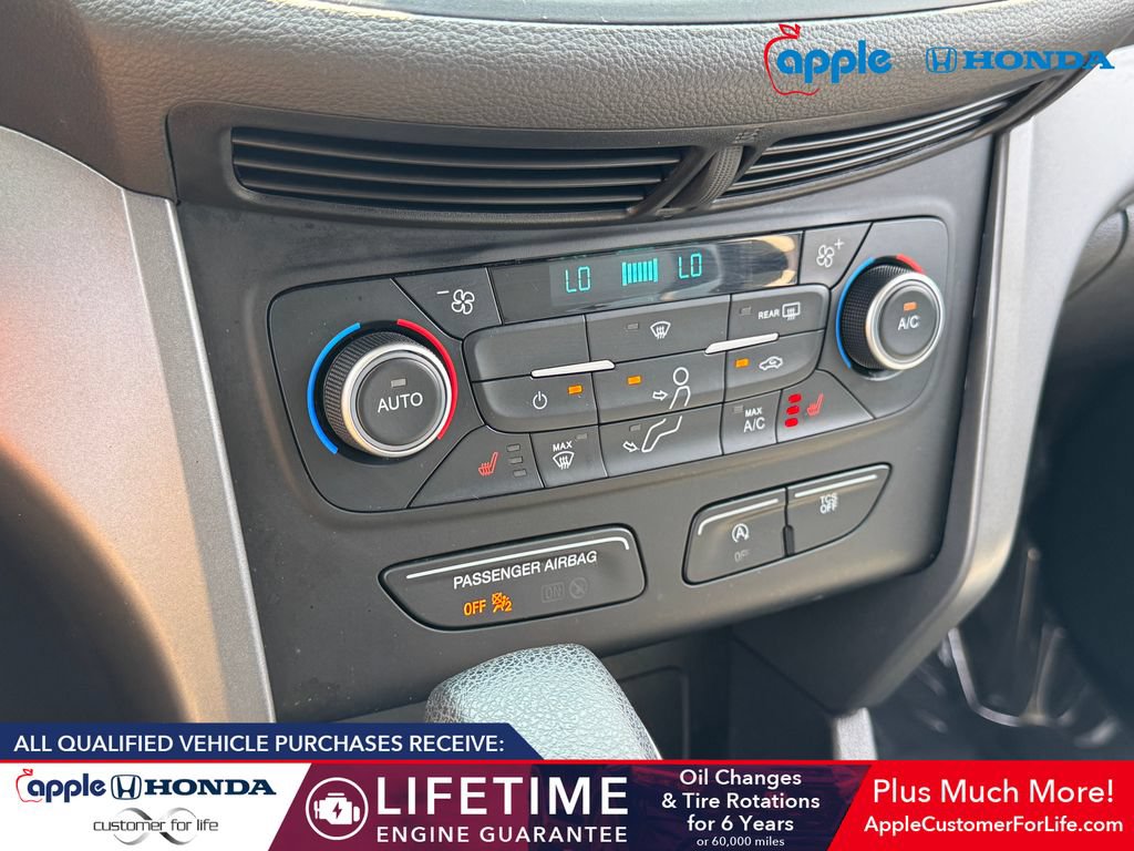 Used 2018 Ford Escape SE w/ SE Sync 3 Package AWD/4WD image 15