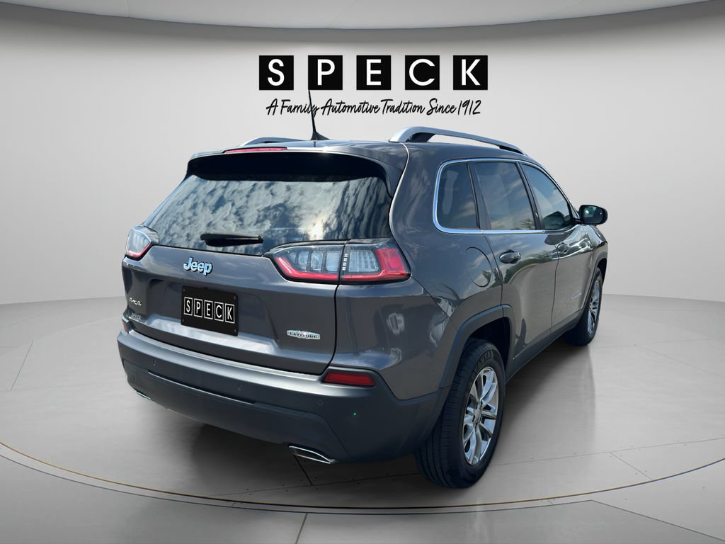 Used 2019 Jeep Cherokee Latitude Plus w/ Cold Weather Group AWD/4WD image 5