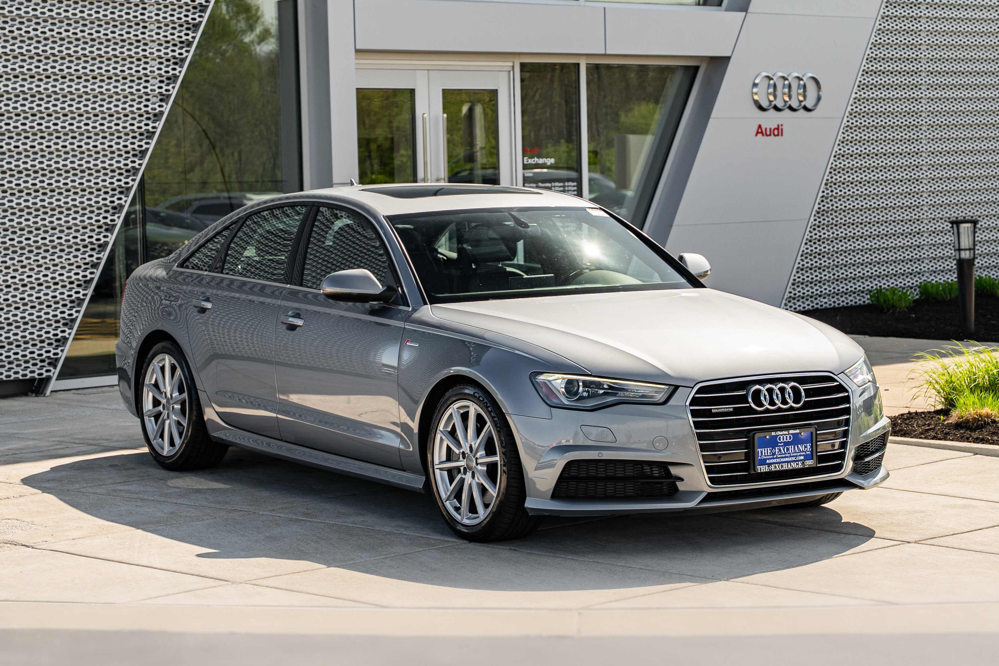 Used 2017 Audi A6 3.0T Premium Plus w/ 19" Sport Package AWD/4WD image 2