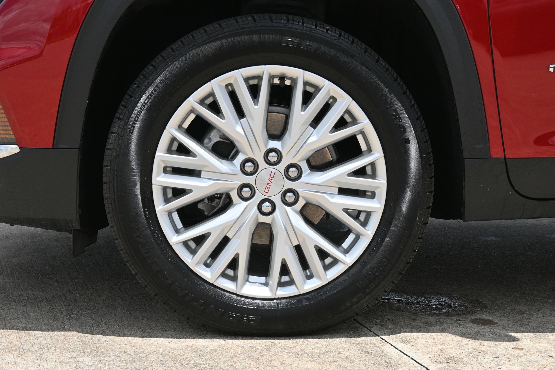 Used 2024 GMC Acadia Elevation w/ LPO, Floor Liner Package FWD image 27