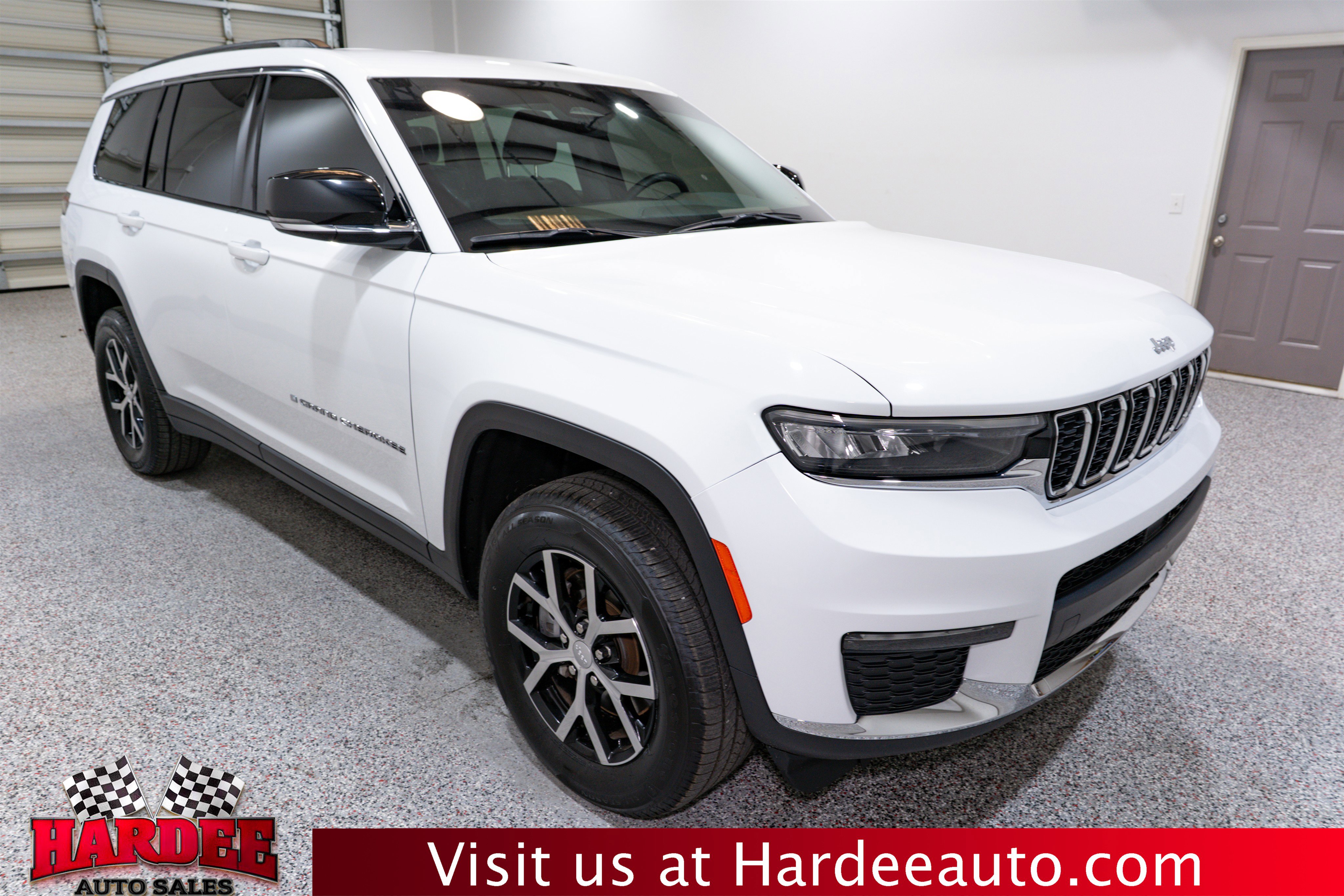 Used 2023 Jeep Grand Cherokee L Limited image 6