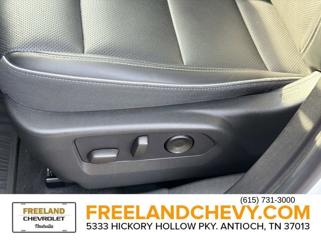 Used 2021 Buick Envision Essence image 24