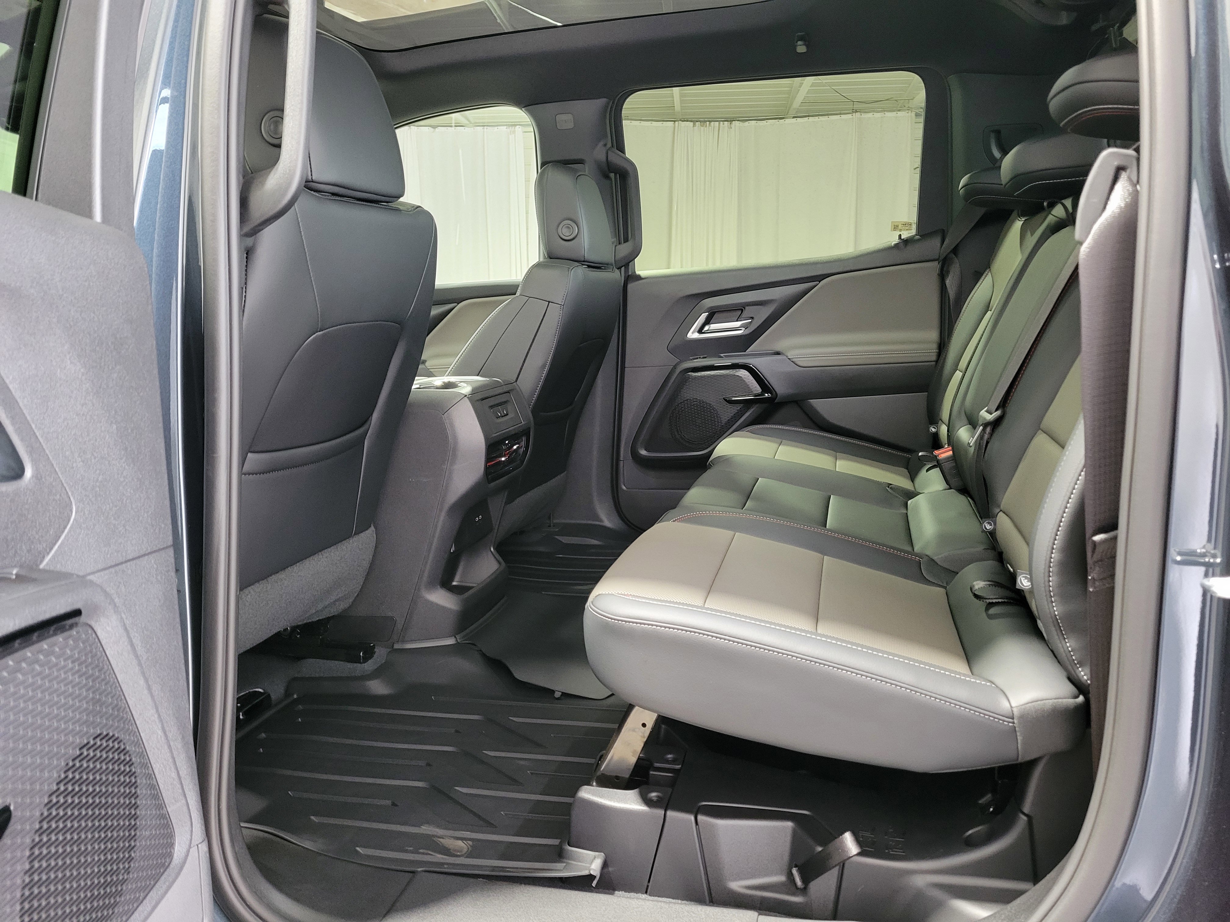 New 2026 Chevrolet Silverado EV Trail Boss image 41