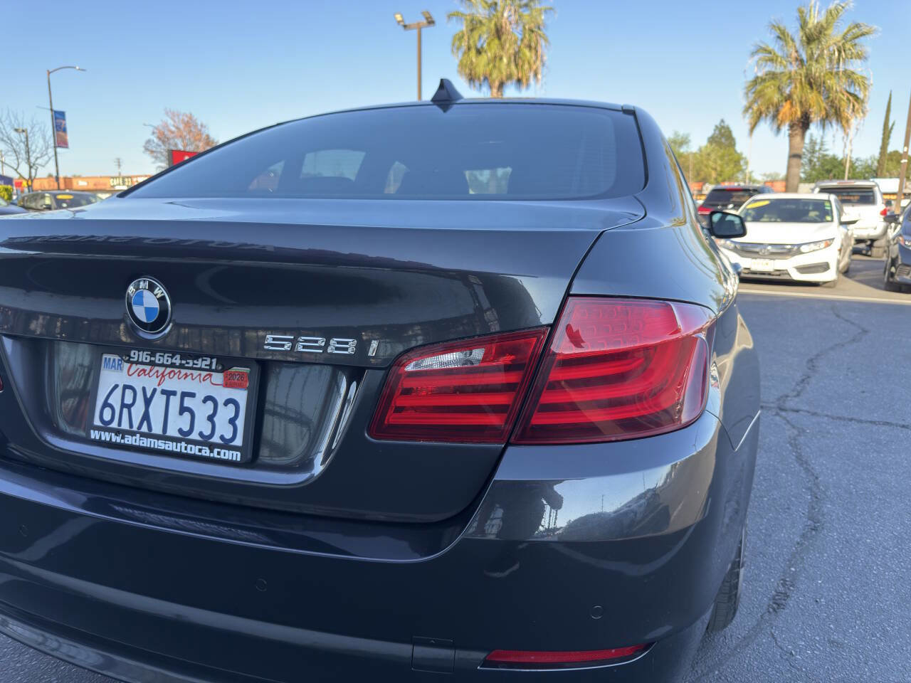 Used 2011 BMW 528i Sedan RWD image 26