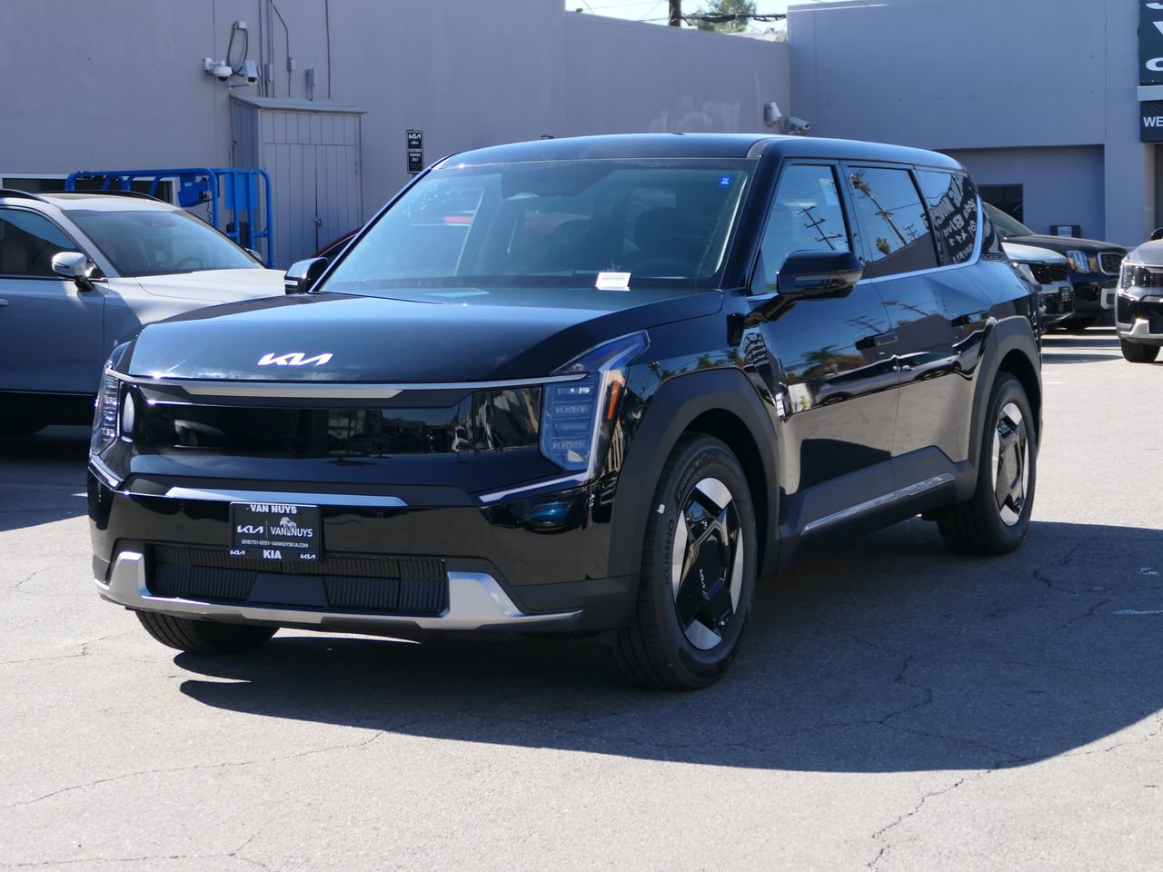 New 2026 Kia EV9 Light image 7