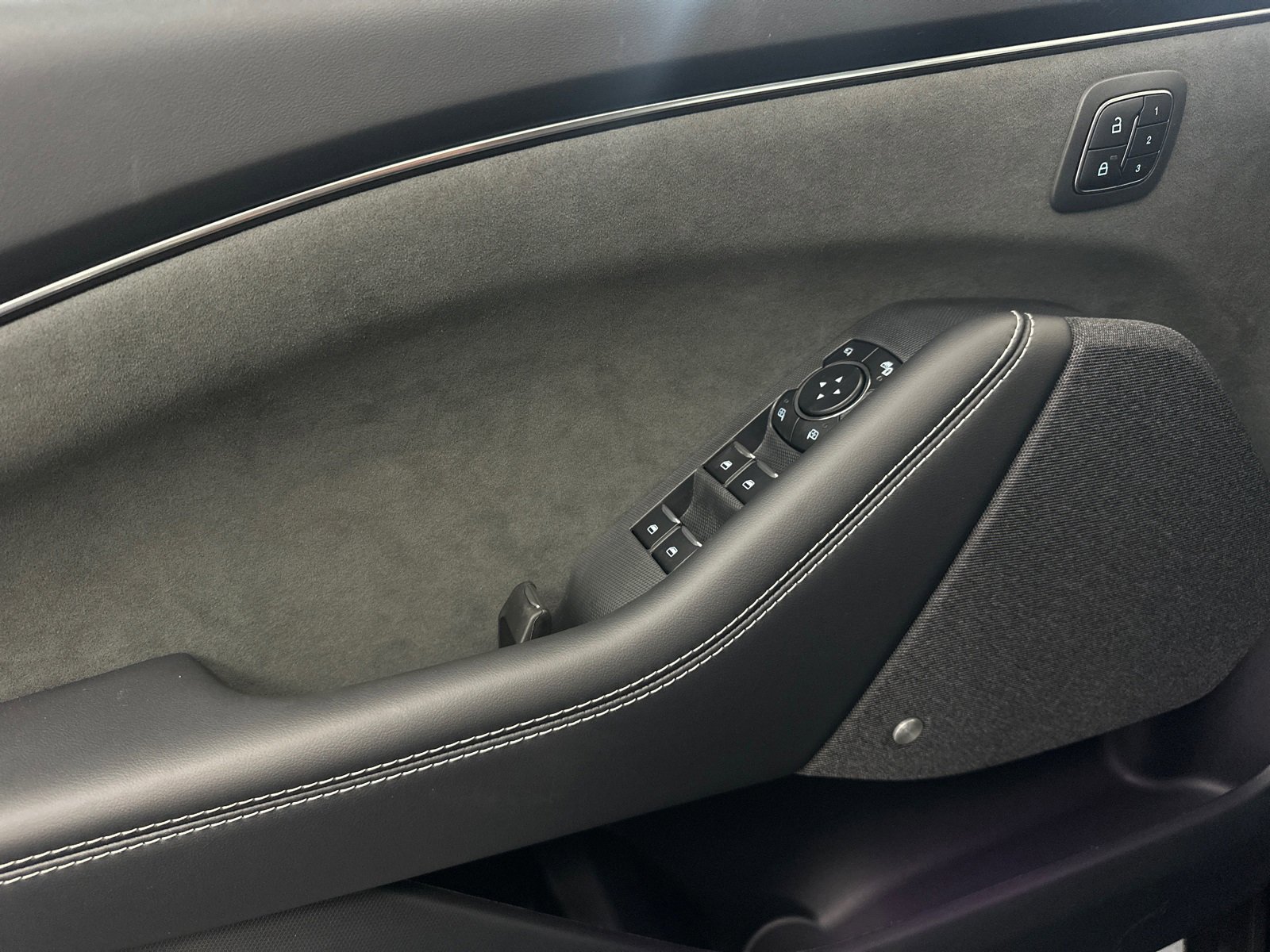 New 2025 Ford Mustang Mach-E GT image 38