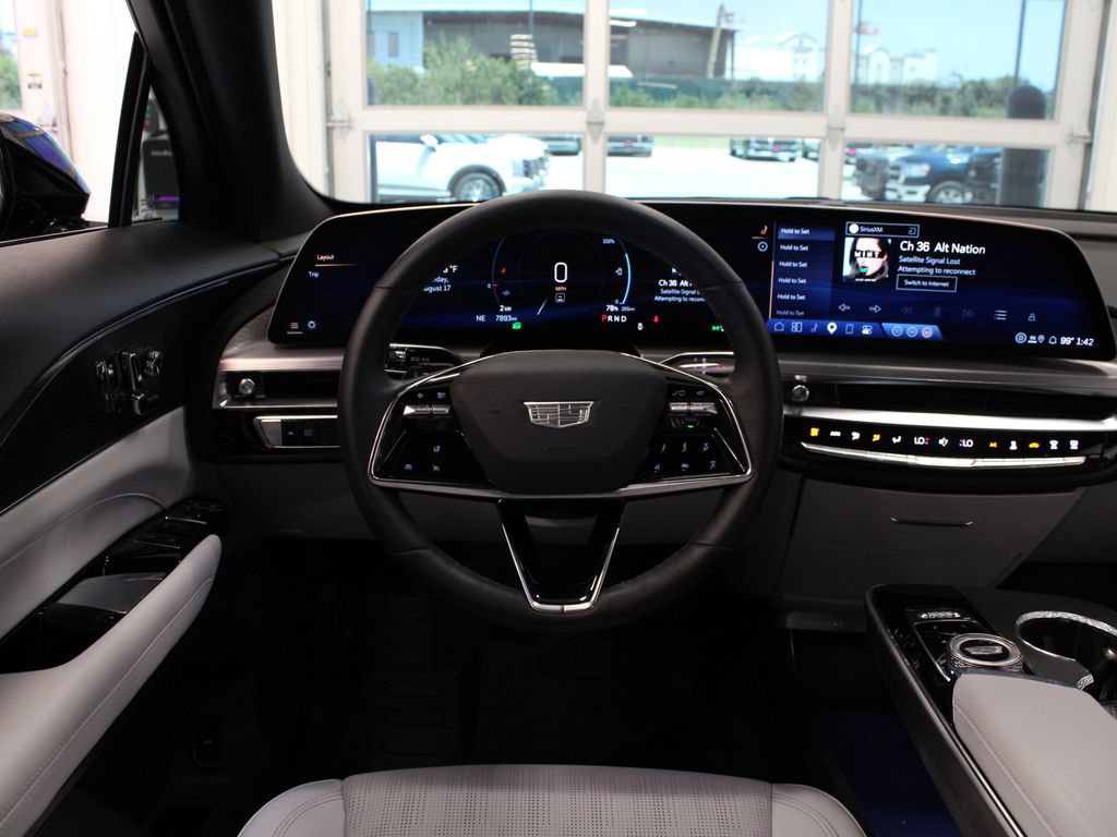 Used 2025 Cadillac Lyriq Sport w/ LPO, Floor Liner Package RWD image 20