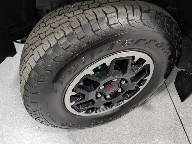 Used 2024 Toyota Tacoma TRD Sport AWD/4WD image 10