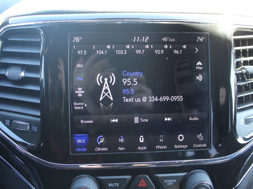 Used 2021 Jeep Grand Cherokee Trailhawk AWD/4WD image 16