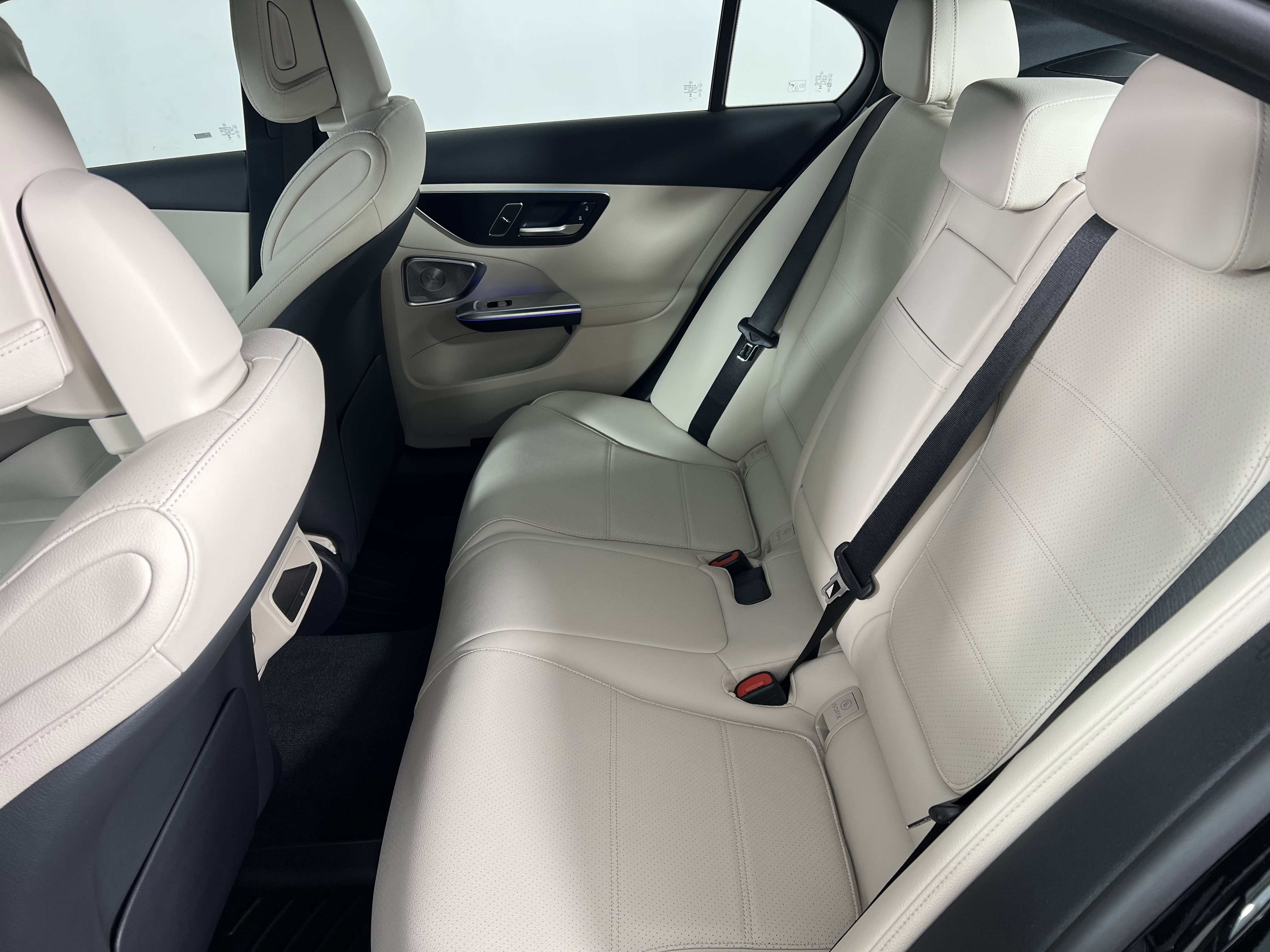 Certified 2025 Mercedes-Benz C 300 4MATIC Sedan image 20