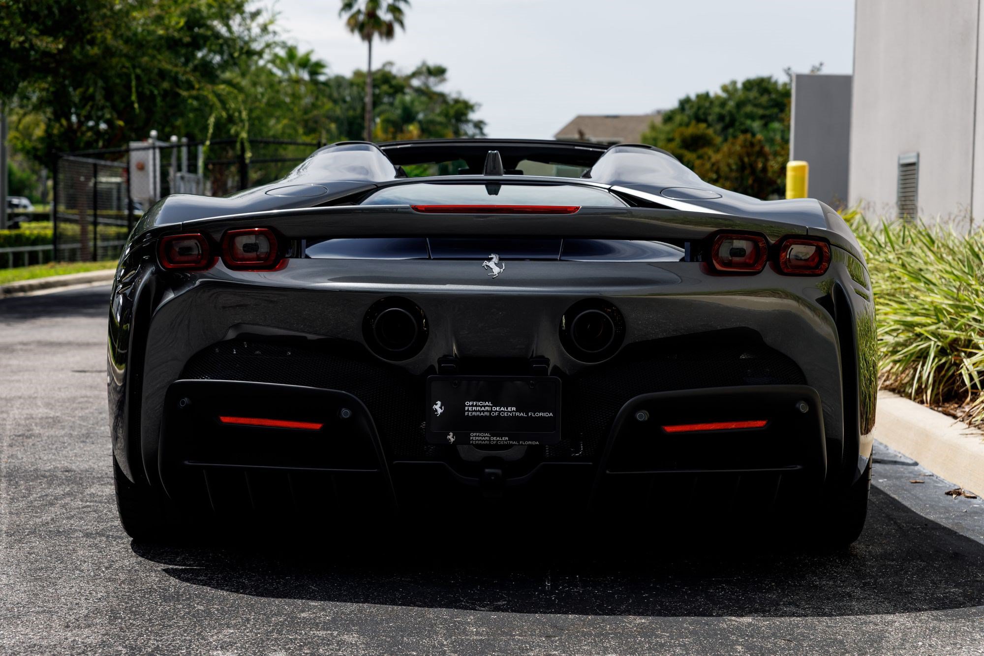 Used 2024 Ferrari SF90 Spider AWD/4WD image 39