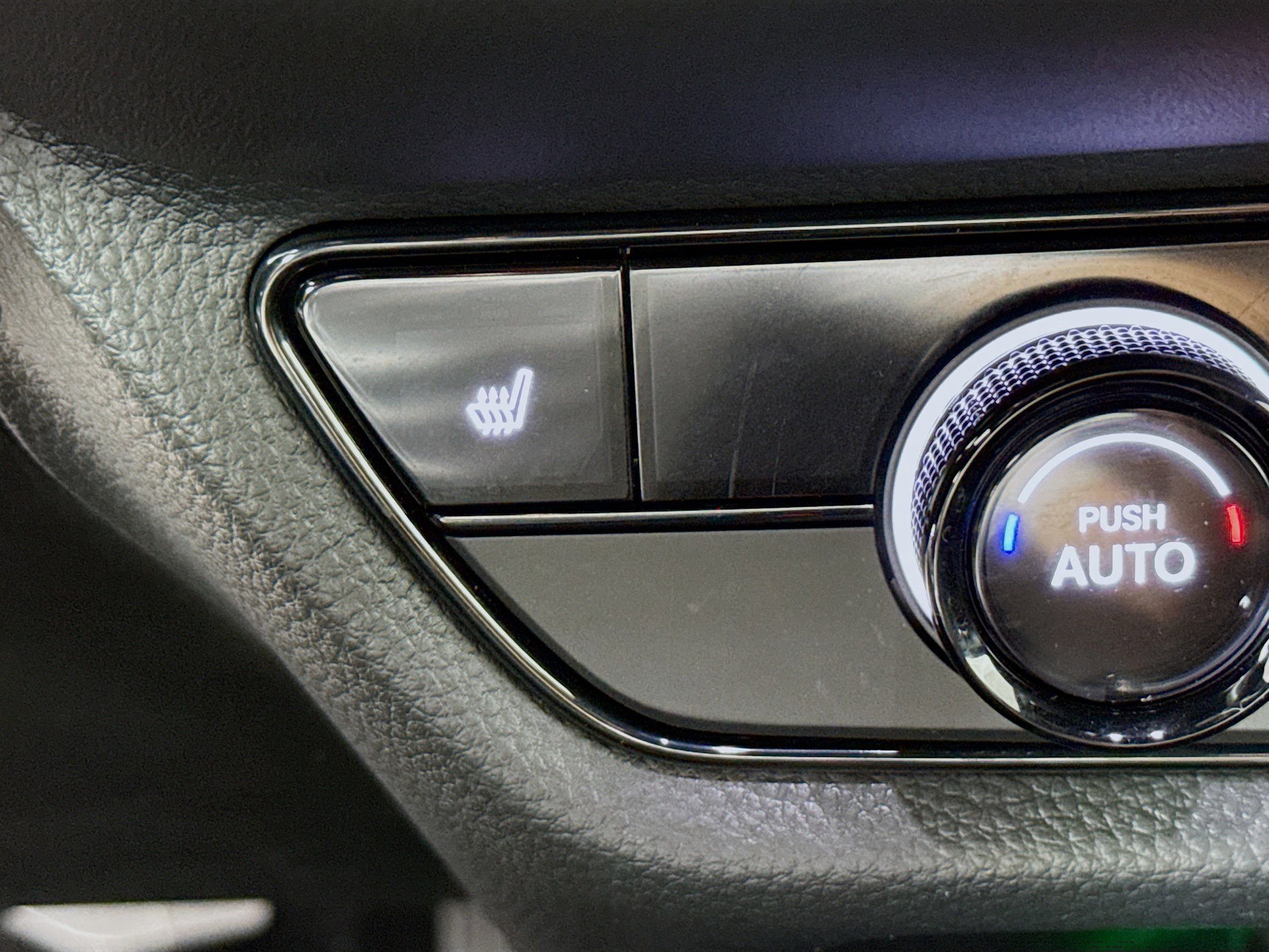 Certified 2026 Honda HR-V Sport image 24