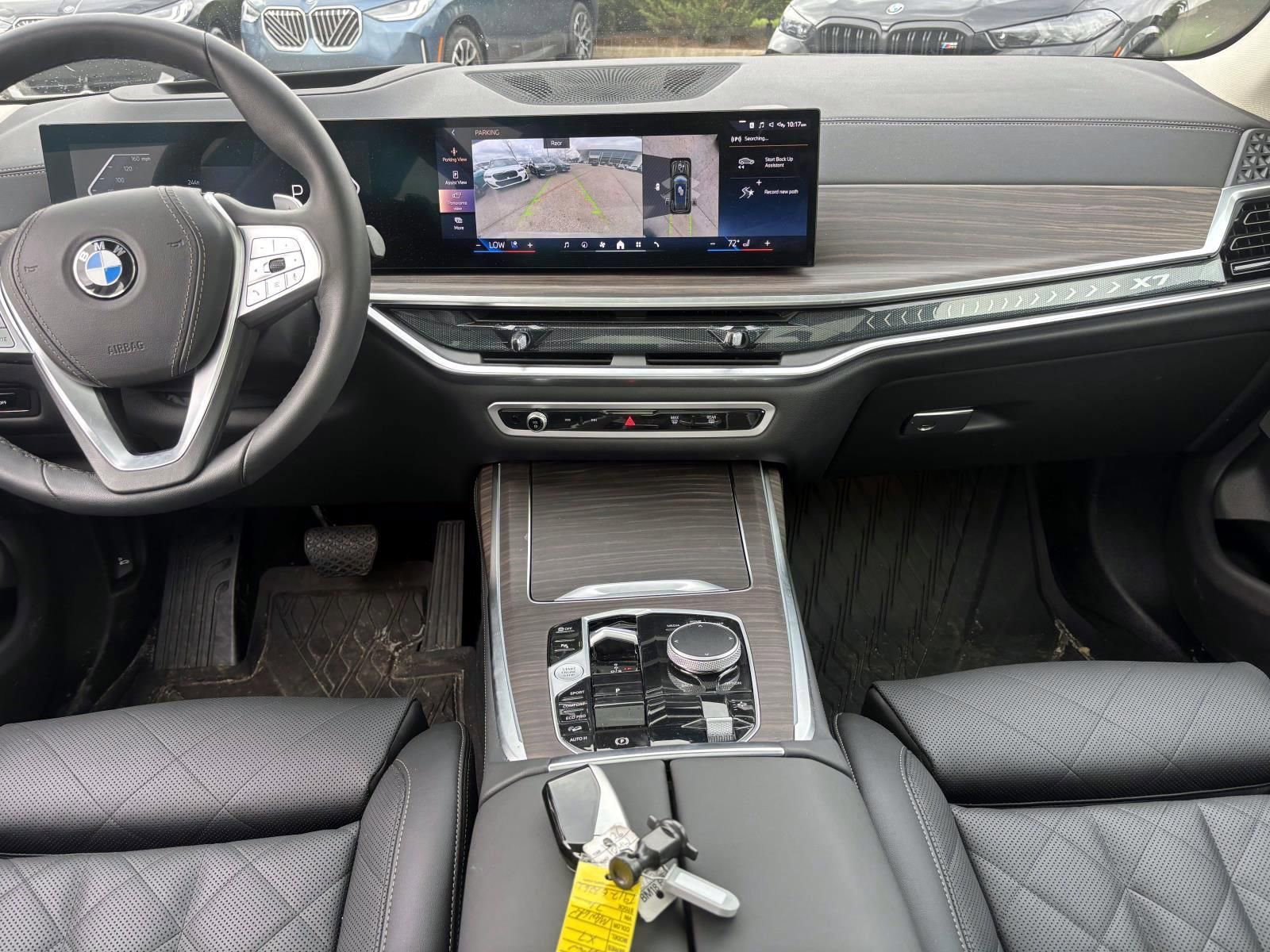 Used 2026 BMW X7 xDrive40i w/ Premium Package AWD/4WD image 29