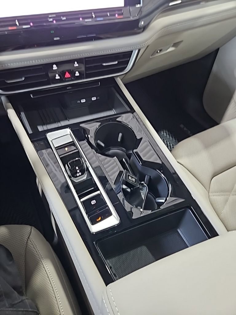 New 2026 Volkswagen Atlas SE image 36