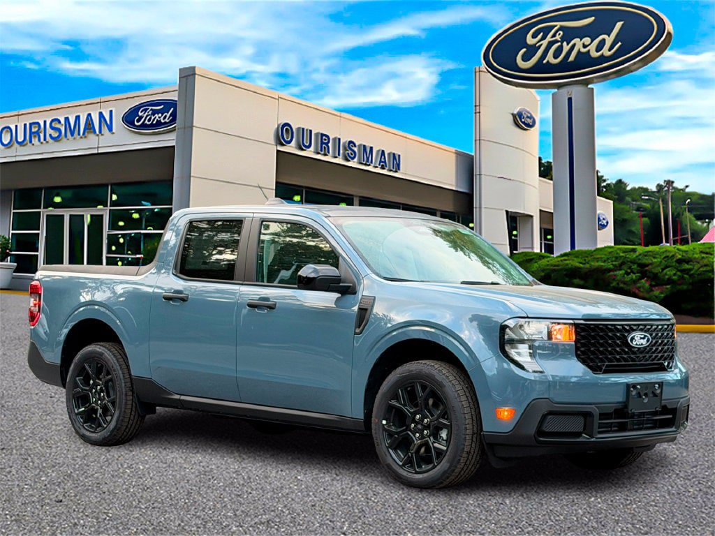 New 2026 Ford Maverick XLT w/ Equipment Group 301A