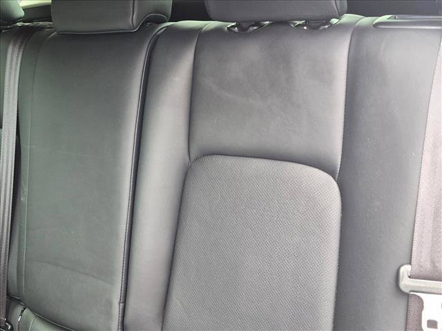 Used 2012 Lexus CT 200h Premium w/ Leather Pkg FWD image 13