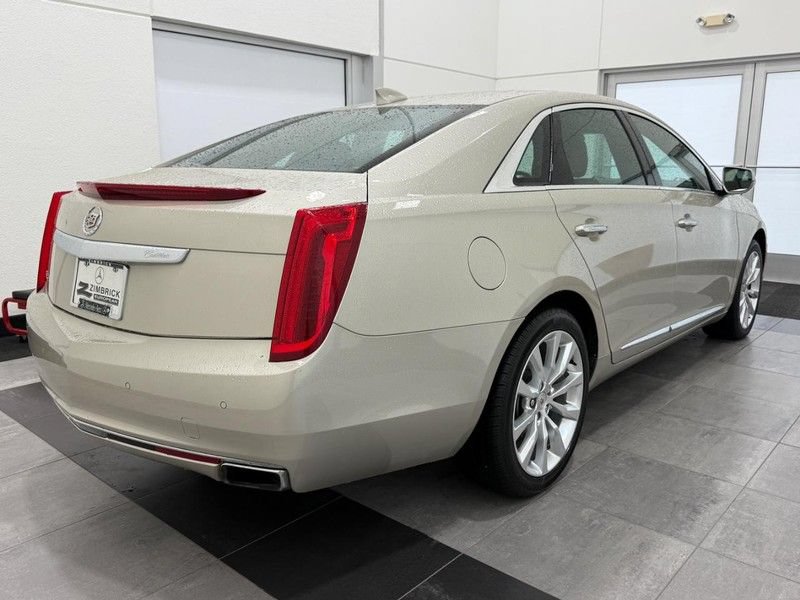 Used 2015 Cadillac XTS Luxury AWD/4WD image 2