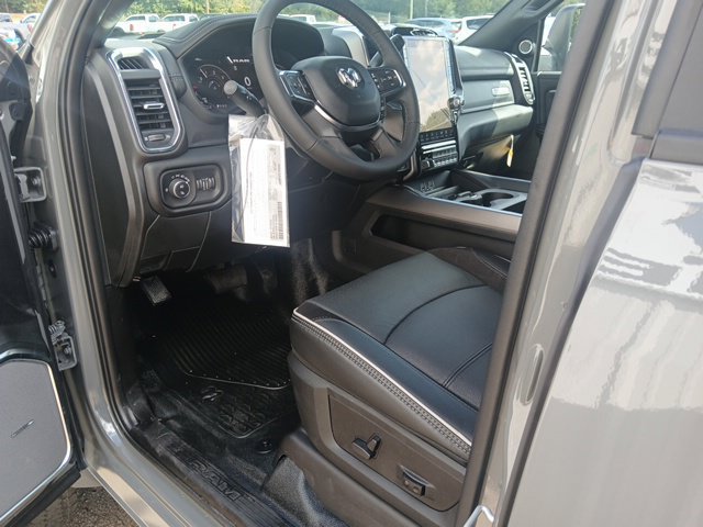 New 2027 RAM 4500 4x4 Crew Cab DRW w/ Laramie Trim Package image 49