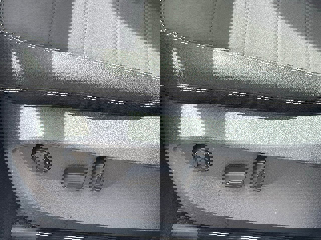 Used 2024 Volkswagen Taos SE image 4