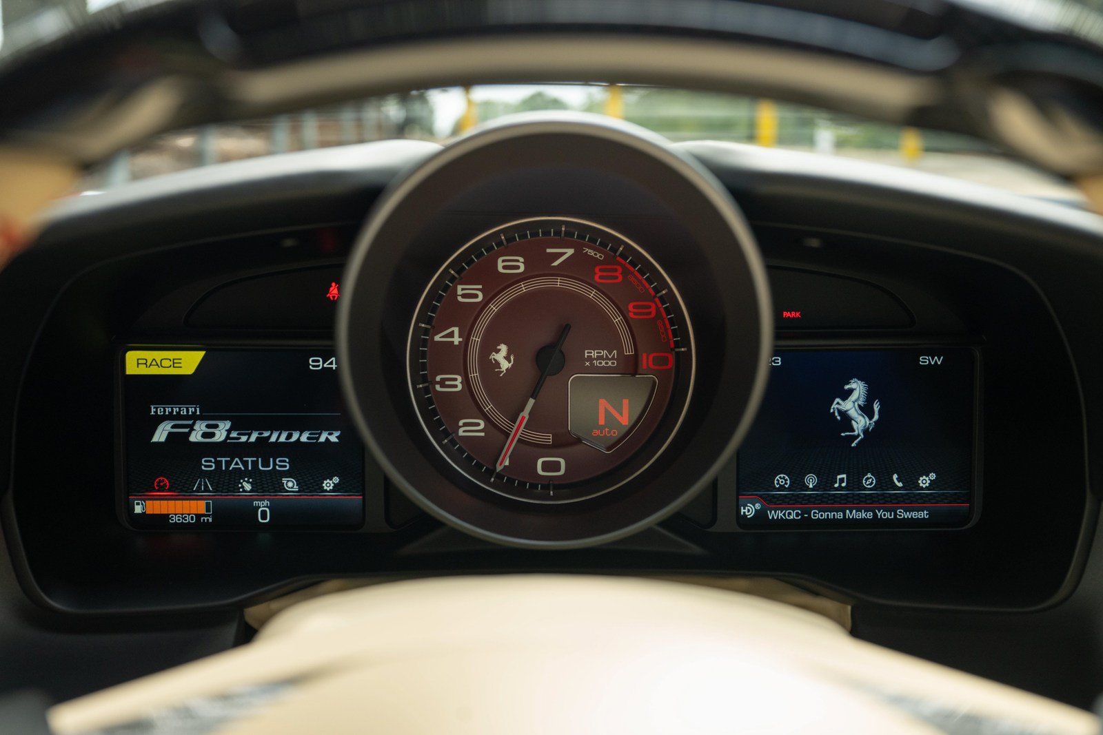 Used 2023 Ferrari F8 Tributo RWD image 35