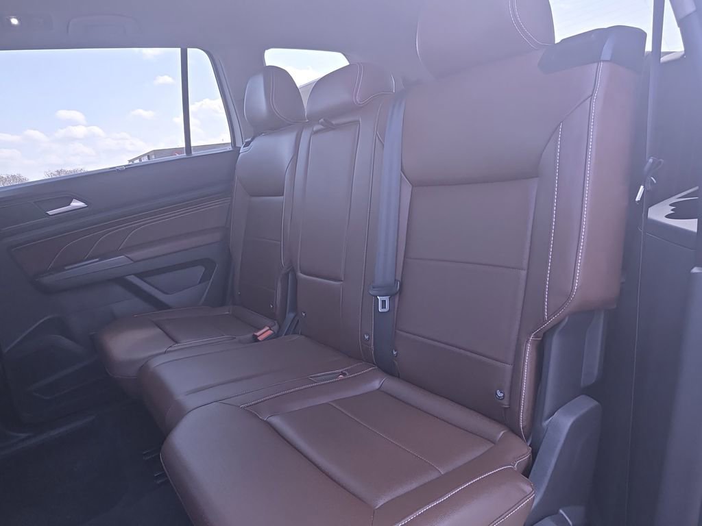 Used 2021 Volkswagen Atlas SEL image 18