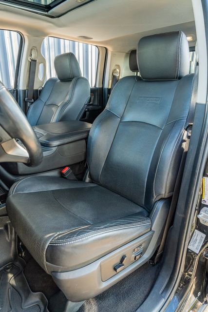 Used 2015 RAM 3500 Laramie w/ Cold Weather Group image 19