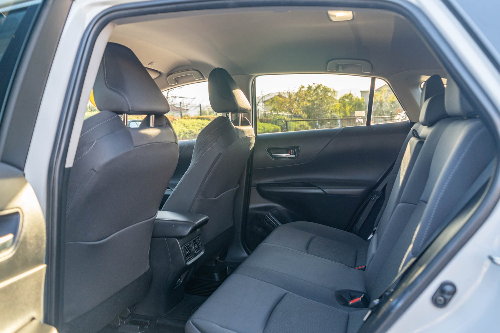 Certified 2024 Toyota Venza LE AWD/4WD image 16