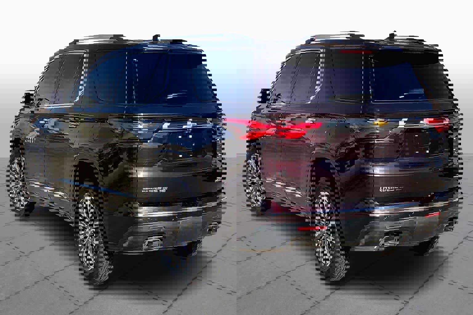 Used 2022 Chevrolet Traverse Premier image 12