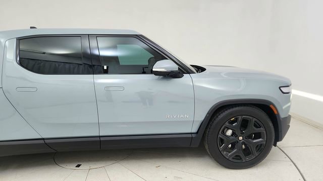 Used 2023 Rivian R1T Adventure image 8