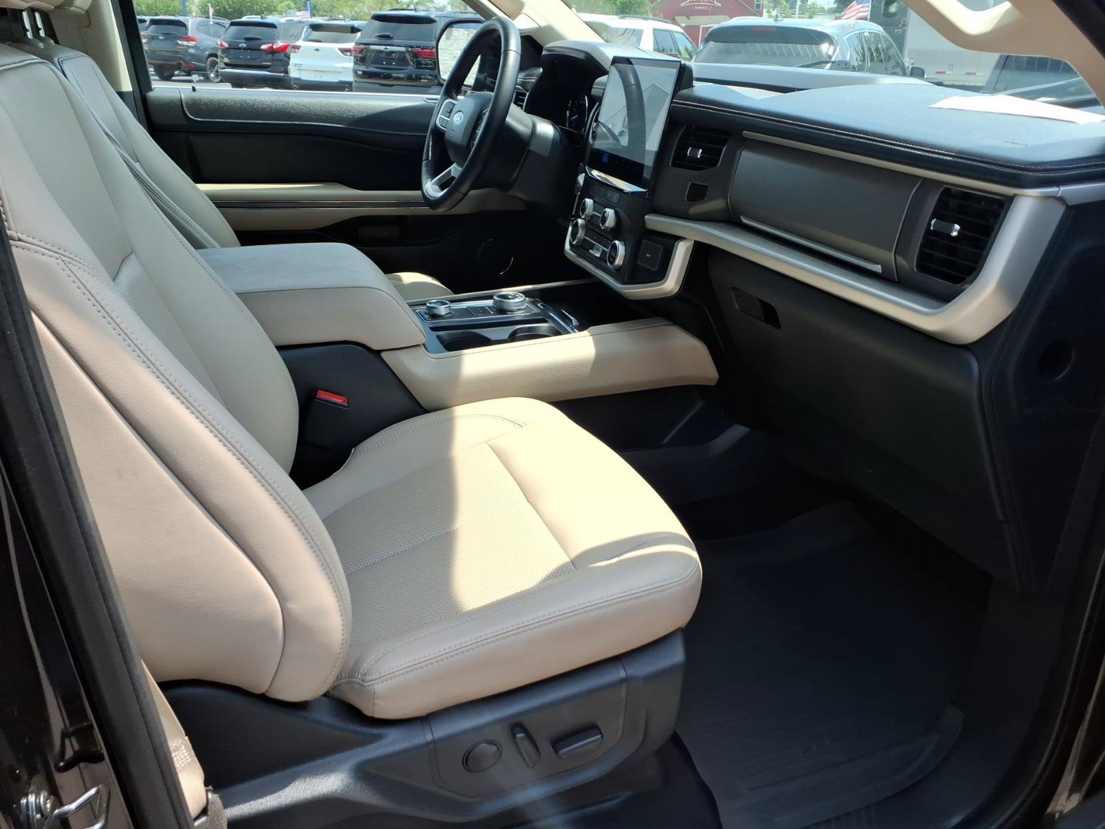 Certified 2023 Ford Expedition Max XLT AWD/4WD image 31