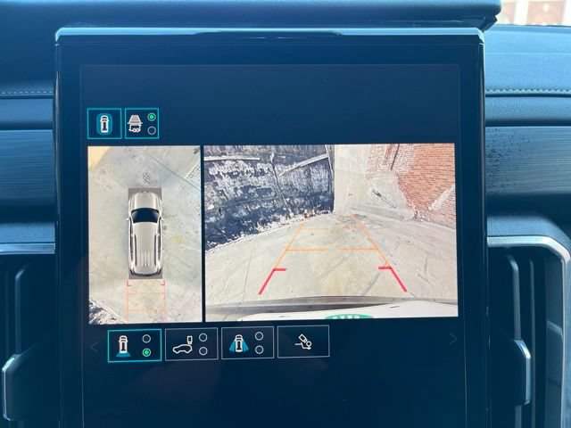 Certified 2025 GMC Acadia Elevation FWD image 32