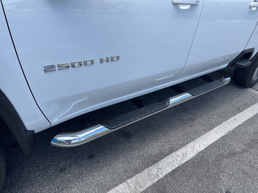 Used 2022 Chevrolet Silverado 2500 LT w/ All Star Edition image 5