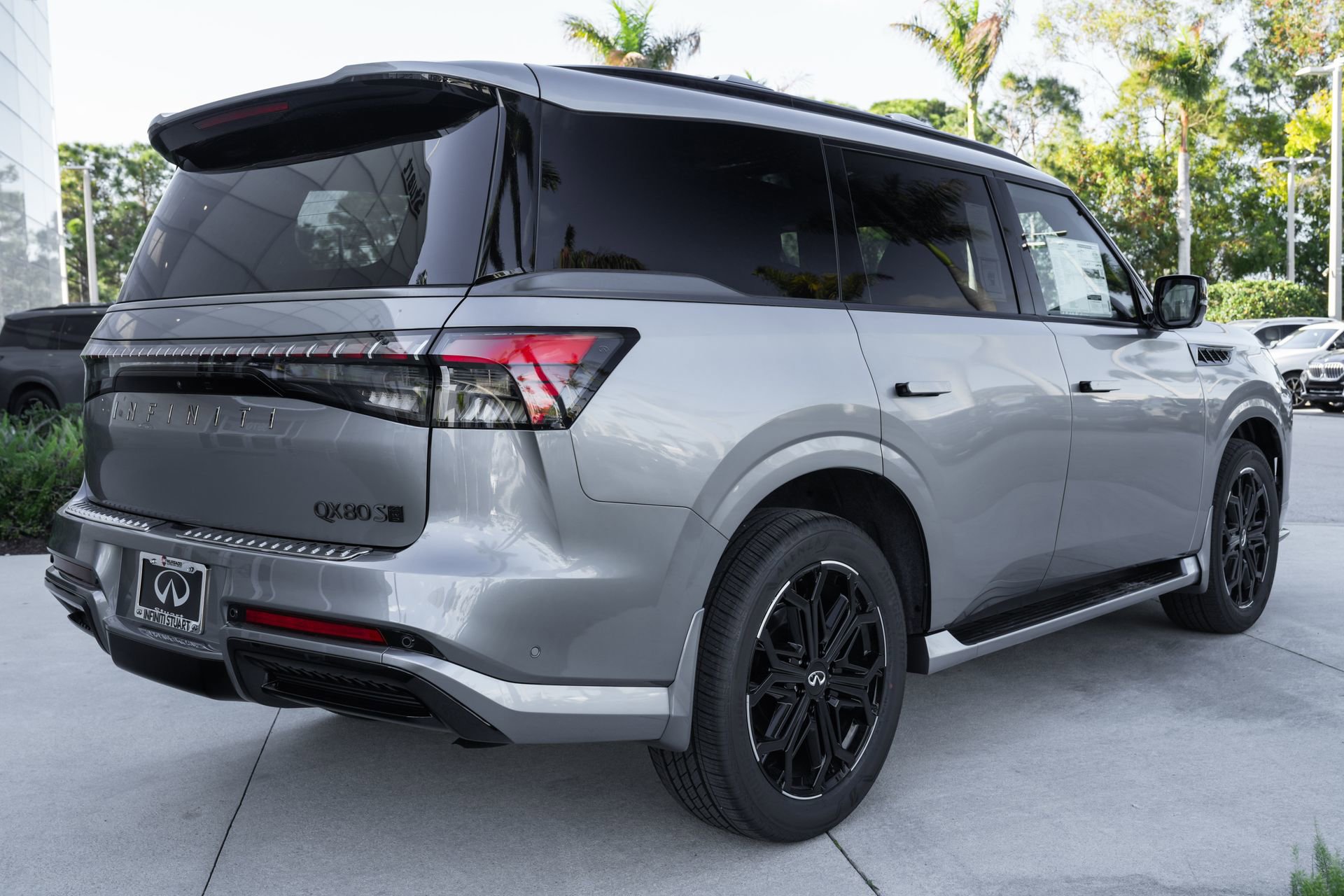 New 2026 INFINITI QX80 4WD w/ Sport Exterior Package image 24