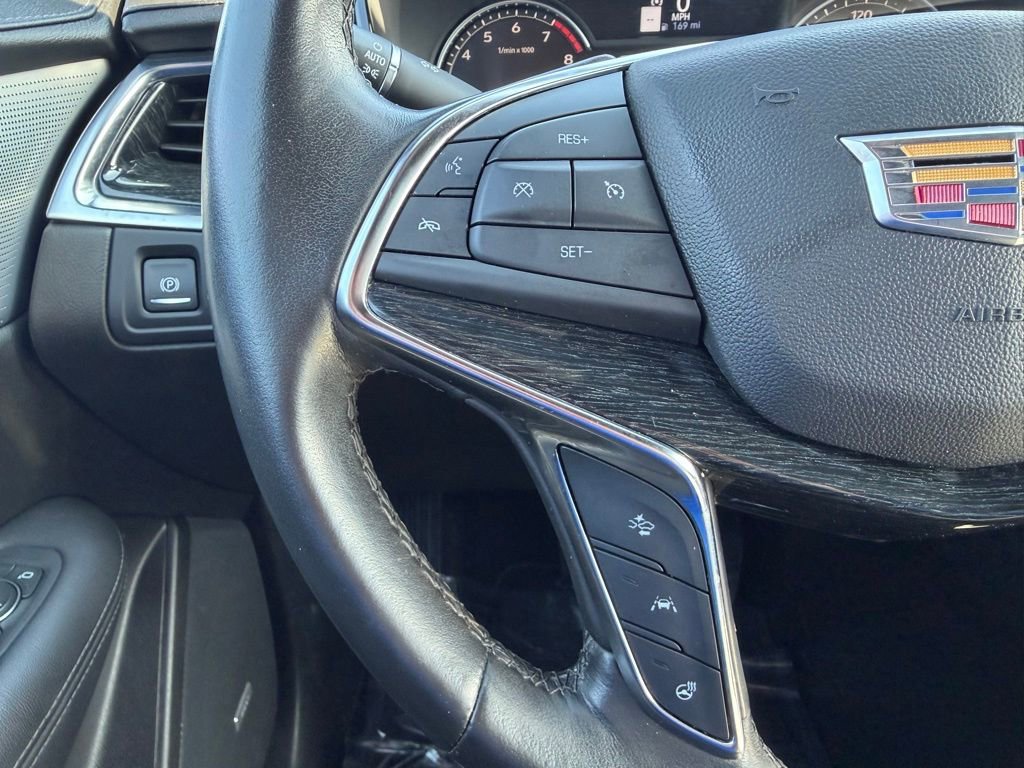 Used 2023 Cadillac XT5 Premium Luxury image 15