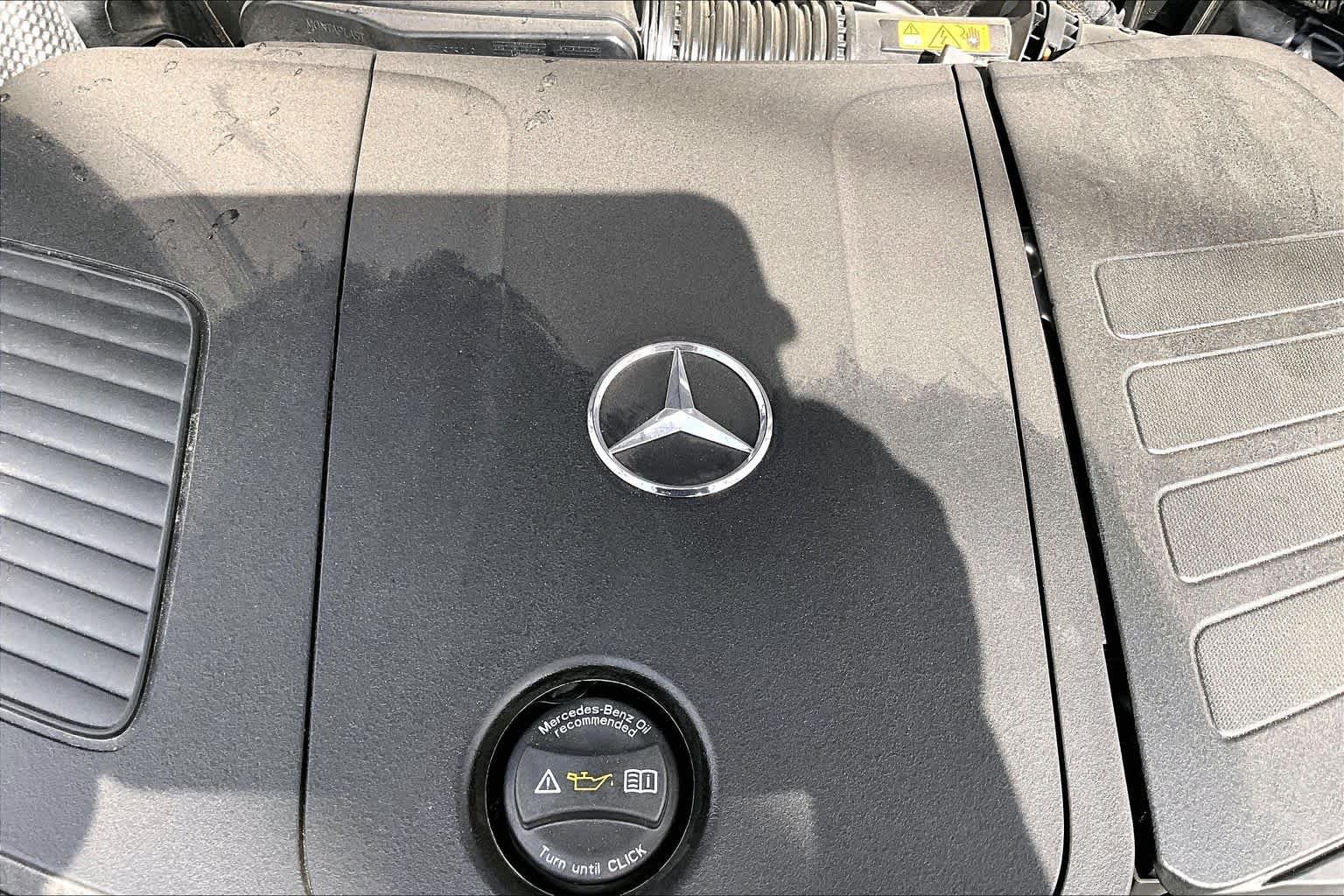Used 2025 Mercedes-Benz GLC 350e 4MATIC image 33