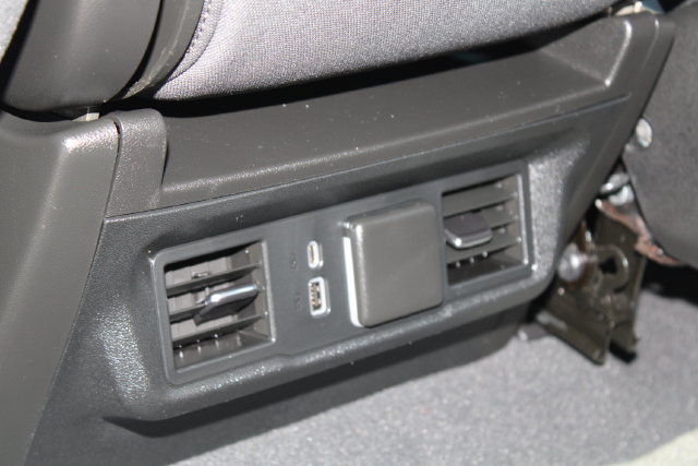 Used 2024 GMC Sierra 1500 Elevation RWD image 39