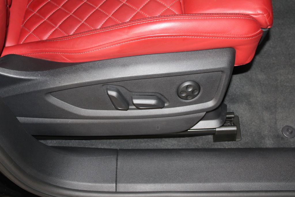 Used 2023 Audi SQ5 Premium Plus image 29