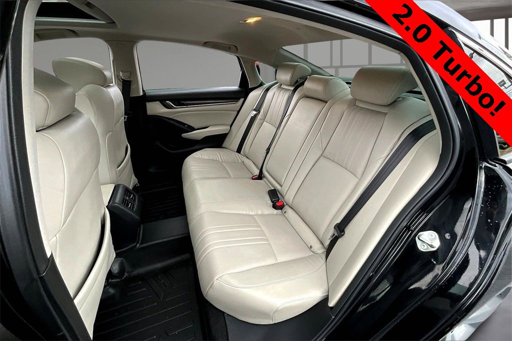 Used 2018 Honda Accord Touring image 26
