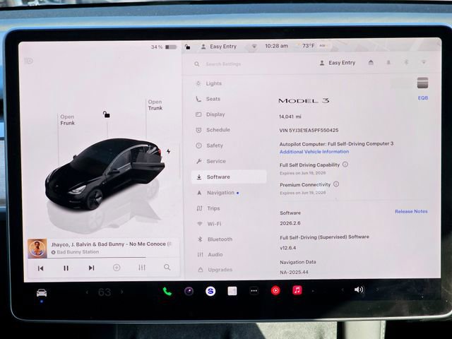 Used 2023 Tesla Model 3 Standard Range image 32