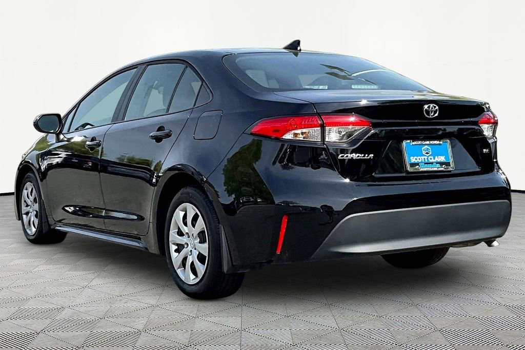 Used 2026 Toyota Corolla LE image 5