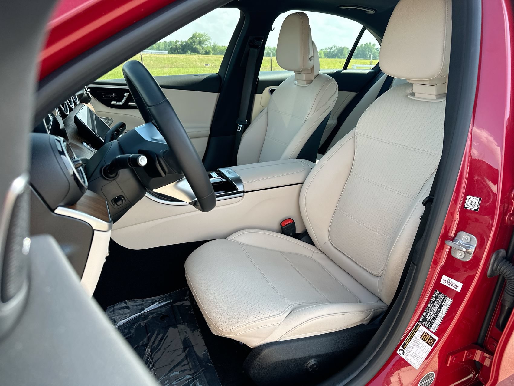 Used 2024 Mercedes-Benz C 300 Sedan w/ Pinnacle Trim Package image 11
