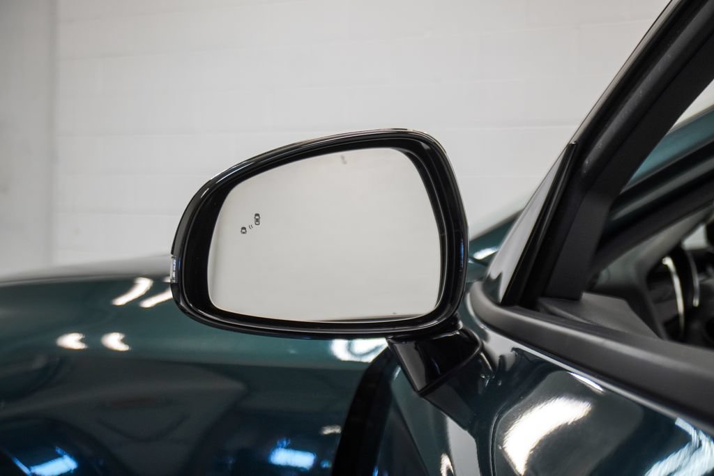 Used 2023 Kia Stinger GT-Line w/ Sun & Sound Package AWD/4WD image 5