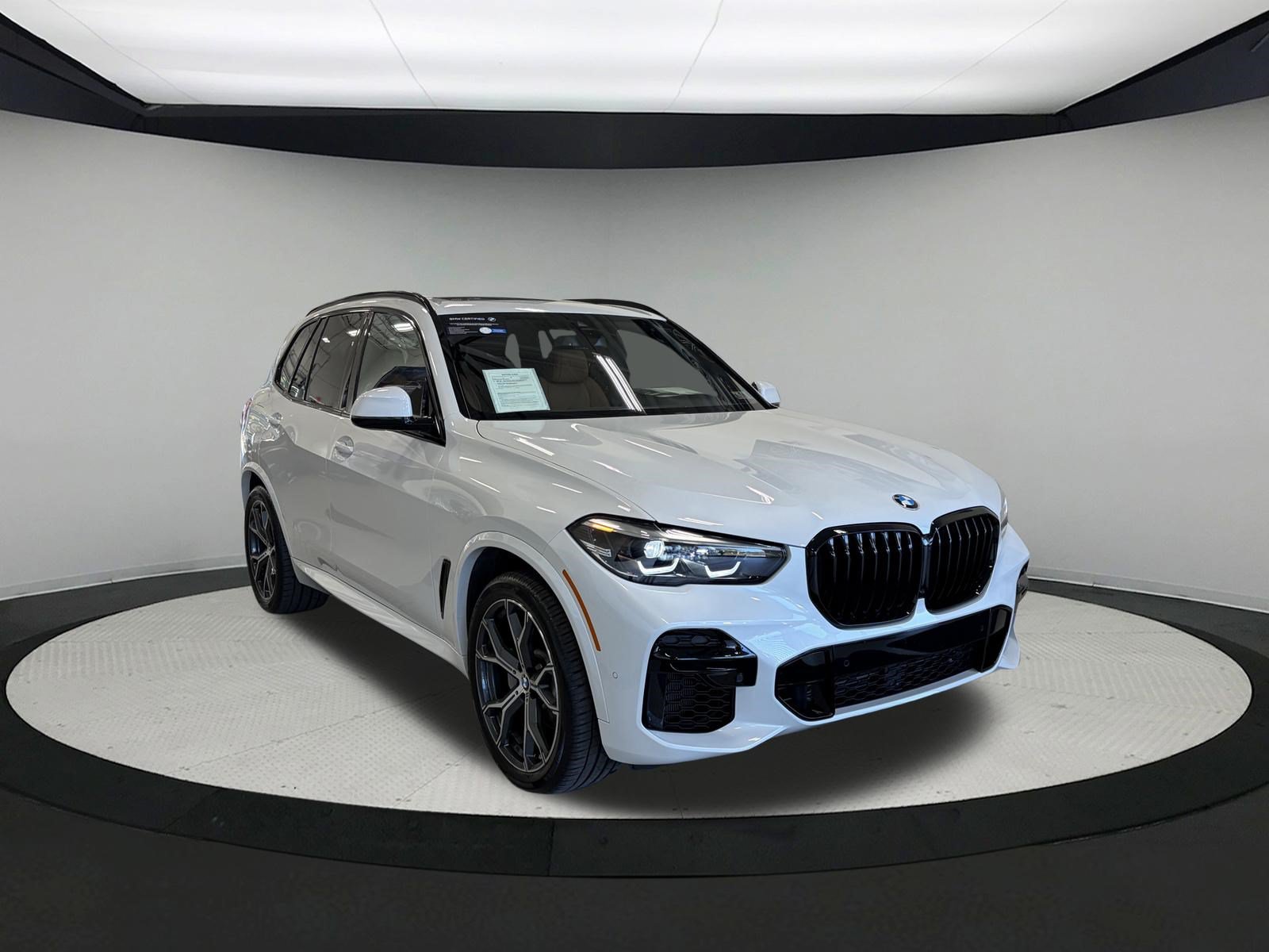 Certified 2023 BMW X5 xDrive40i w/ M Sport Package AWD/4WD image 3
