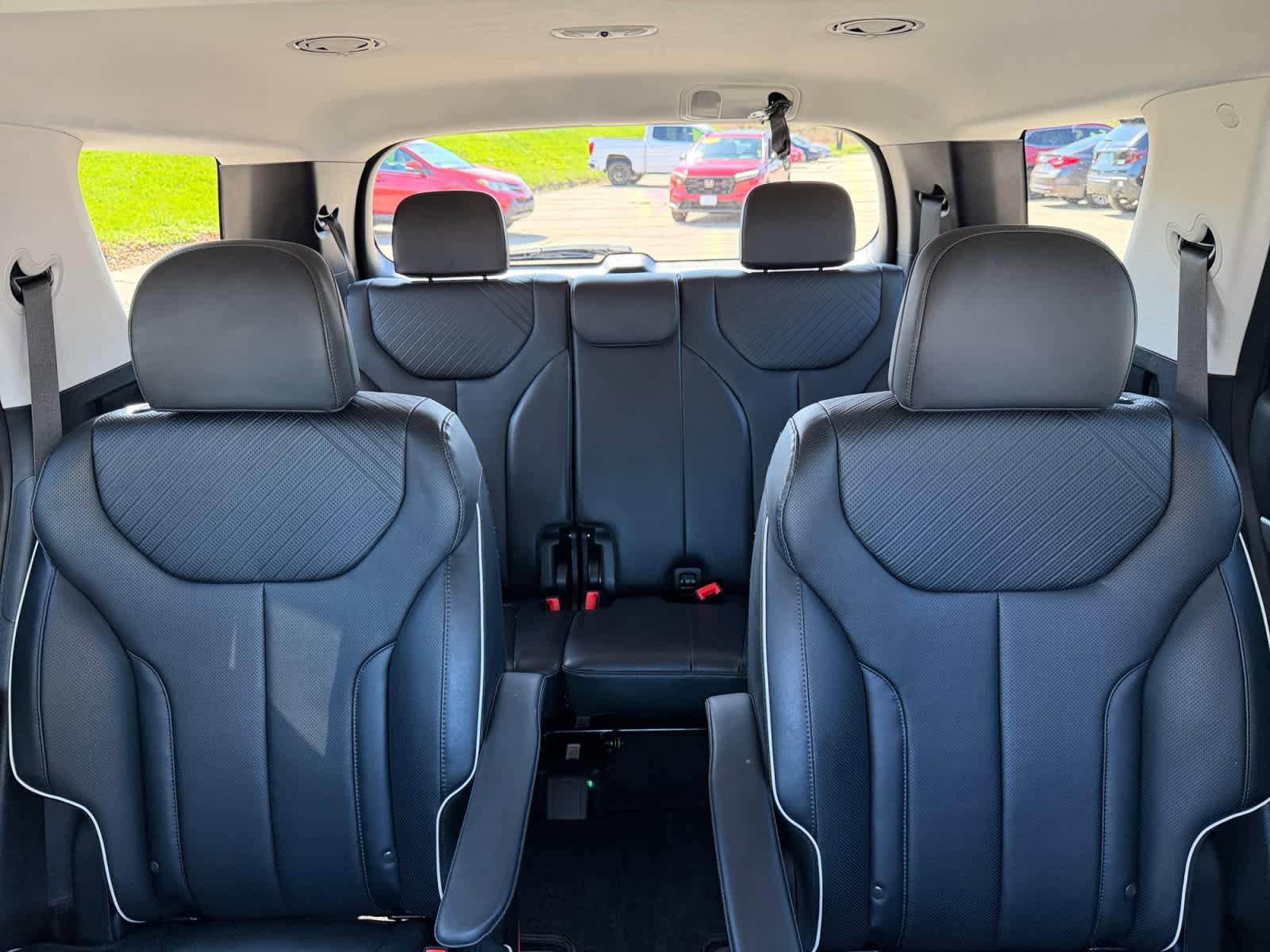 Used 2025 Hyundai Palisade SEL AWD/4WD image 30