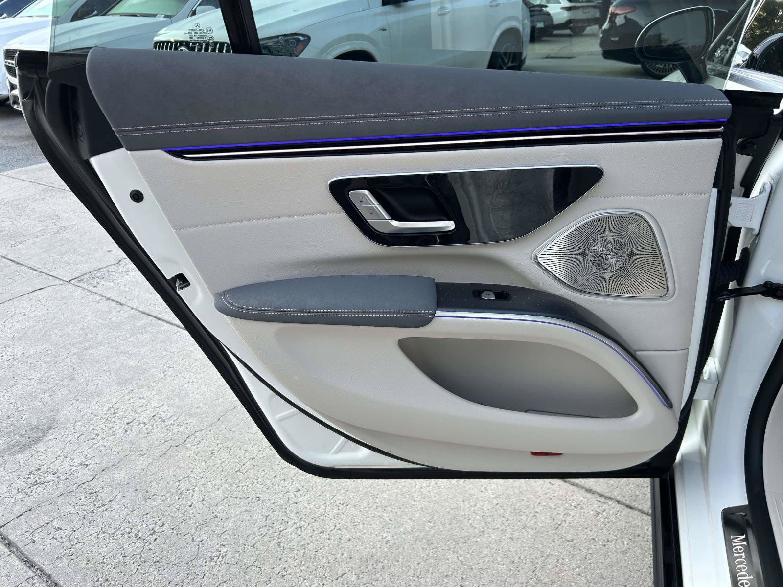 Certified 2023 Mercedes-Benz EQS 450+ 4MATIC Sedan image 37