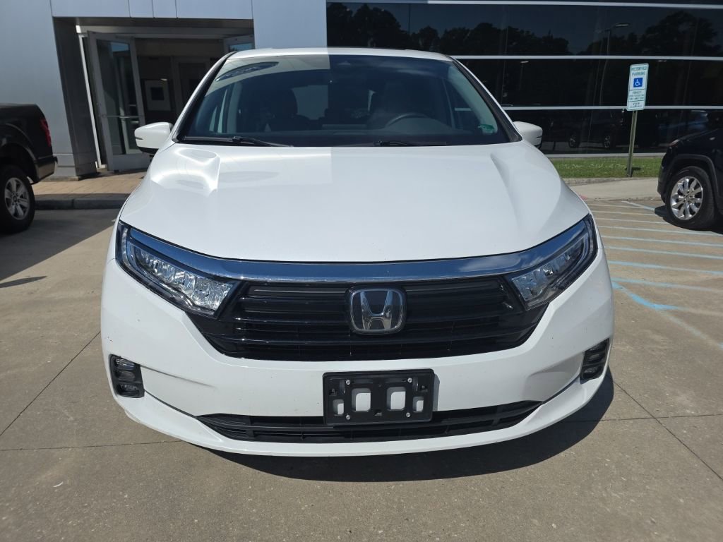 Used 2024 Honda Odyssey EX-L image 3