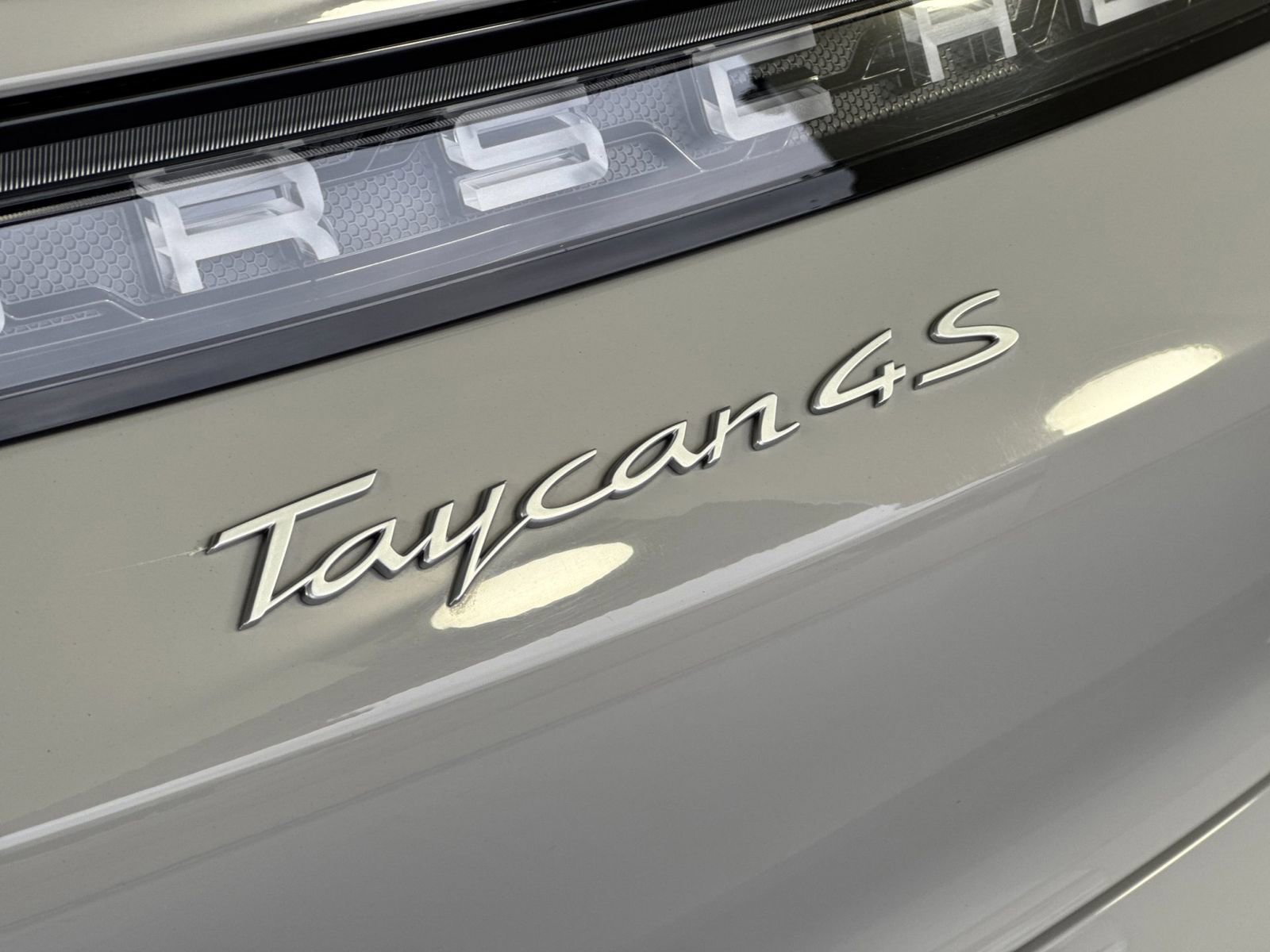 Certified 2024 Porsche Taycan 4S AWD/4WD image 34