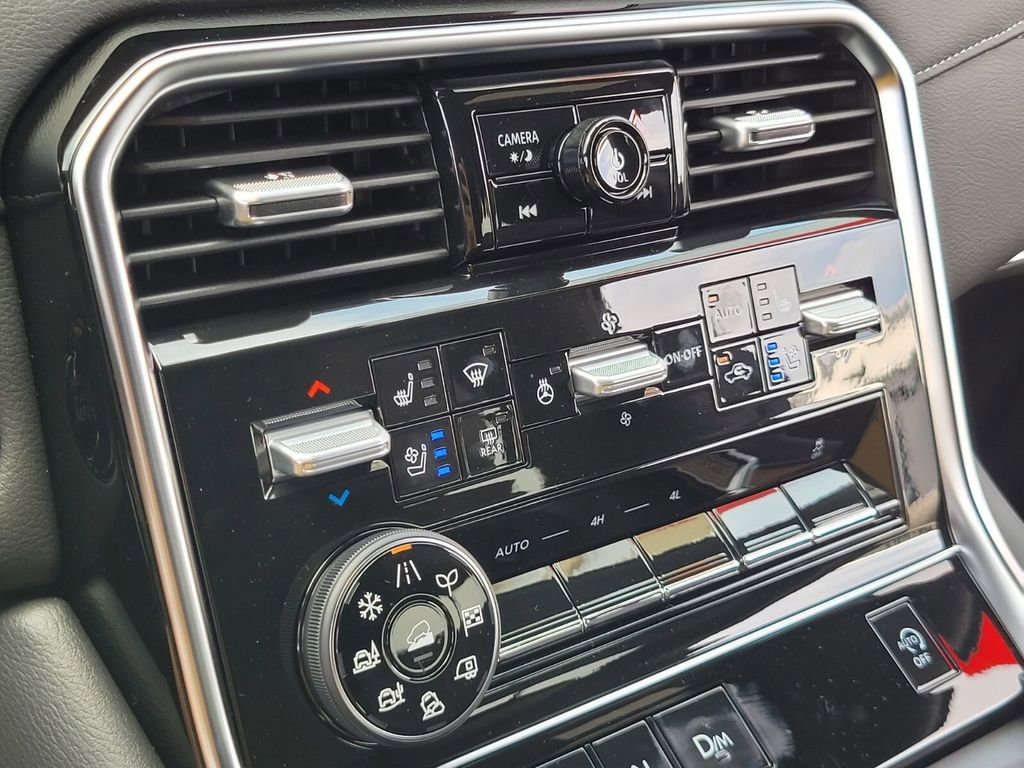 New 2025 Nissan Armada Platinum w/ Convenience Package image 16