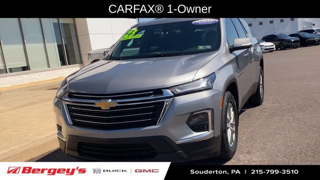Used 2023 Chevrolet Traverse LT AWD/4WD image 3